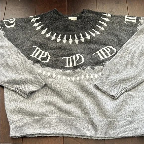 Taylor Swift Gray Two-Tone TTPD Knit Sweater - Picture 1 of 3